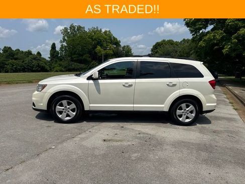 Used 2012 Dodge Journey SXT w/ Popular Equipment Group FWD image 4