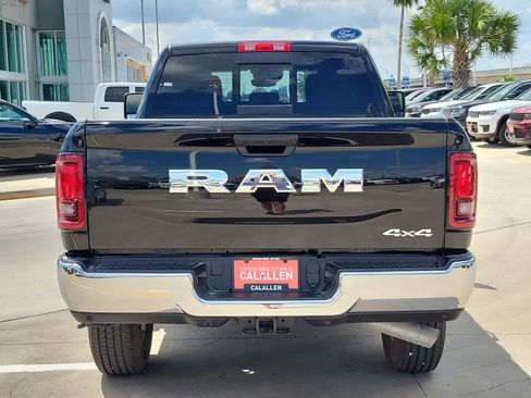 New 2026 RAM 2500 Tradesman AWD/4WD image 13