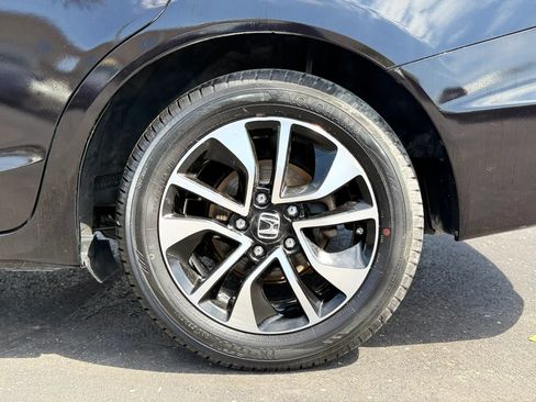 Used 2013 Honda Civic EX image 40