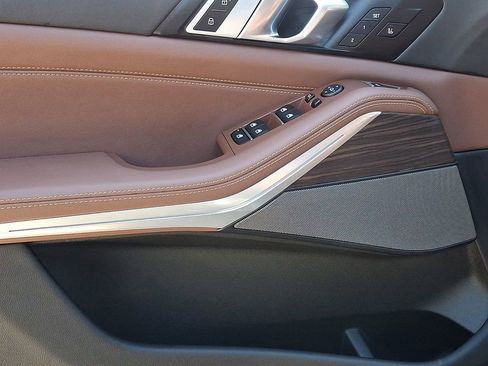 Used 2026 BMW X5 xDrive40i AWD/4WD image 13