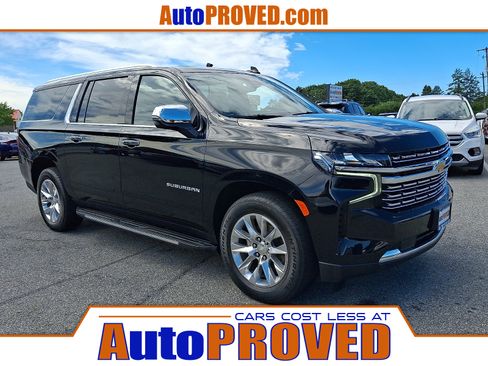 Used 2024 Chevrolet Suburban Premier w/ Premium Package AWD/4WD image 1