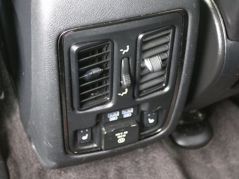 Used 2018 Dodge Durango GT w/ Premium Group image 27