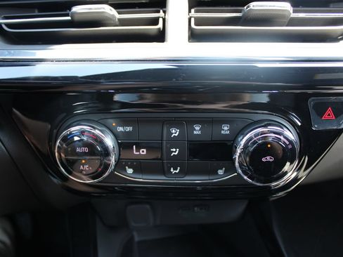 New 2026 Chevrolet Trax RS w/ Sunroof Package FWD image 50
