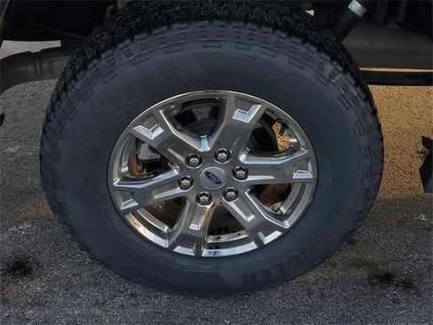 Certified 2023 Ford F150 XLT w/ Equipment Group 302A High image 4