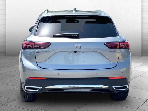 Used 2025 Buick Envision Preferred AWD/4WD image 3