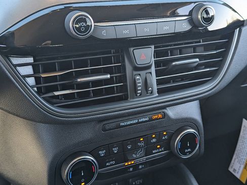 New 2025 Ford Escape Active image 46