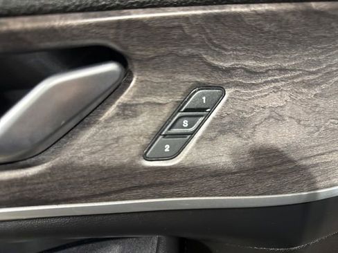 Used 2024 Jeep Grand Cherokee Limited AWD/4WD image 7