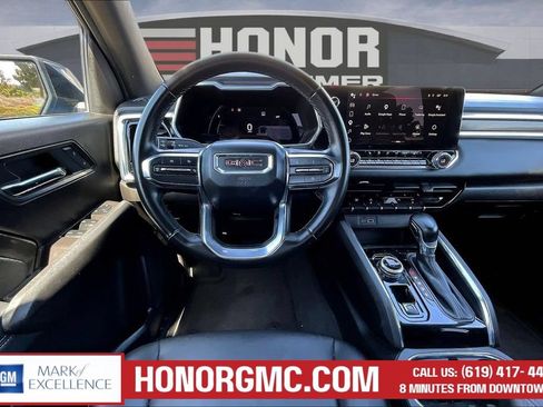 Used 2023 GMC Canyon Elevation w/ Elevation Premium Package AWD/4WD image 9