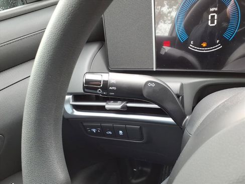 New 2026 Hyundai Santa Cruz SE AWD/4WD image 15