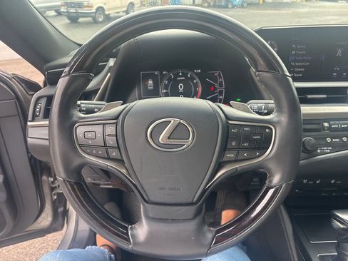 Used 2020 Lexus ES 350 w/ Premium Package image 25