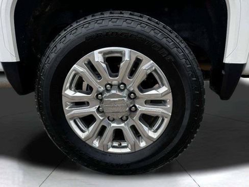 Used 2022 GMC Sierra 3500 Denali AWD/4WD image 60