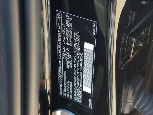 Used 2025 Volvo XC60 T8 Core w/ Protection Package Premier image 27