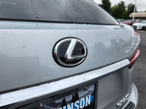 Used 2018 Lexus RX 350 AWD w/ Premium Package image 16