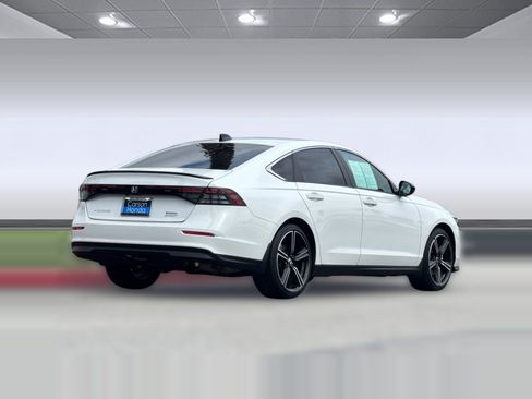 Certified 2024 Honda Accord Sport image 9