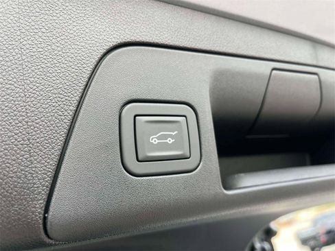 New 2026 Buick Envision Avenir image 18