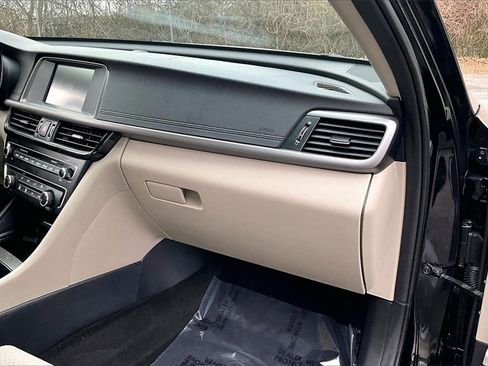 Used 2018 Kia Optima LX w/ 17" Alloy Wheels Package image 22