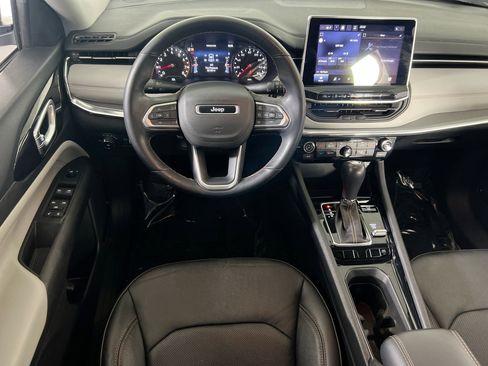 Used 2022 Jeep Compass Limited AWD/4WD image 21