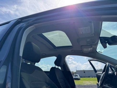 Certified 2020 Ford Fusion SE FWD image 29