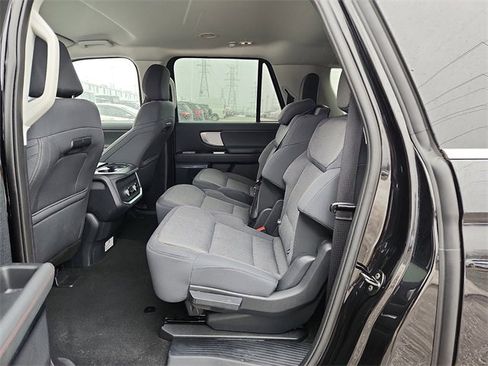 Certified 2025 Ford Expedition Max Active image 6