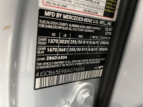 Used 2008 Mercedes-Benz R 350 4MATIC image 37