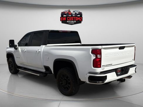 Used 2023 Chevrolet Silverado 2500 LT w/ Convenience Package AWD/4WD image 5