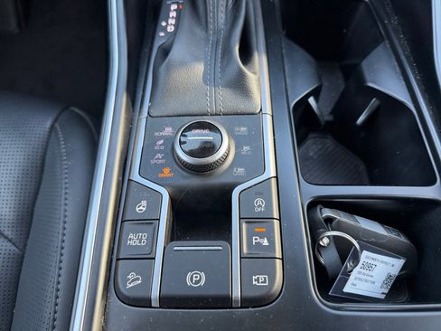 Used 2025 Kia Sorento EX AWD/4WD image 17