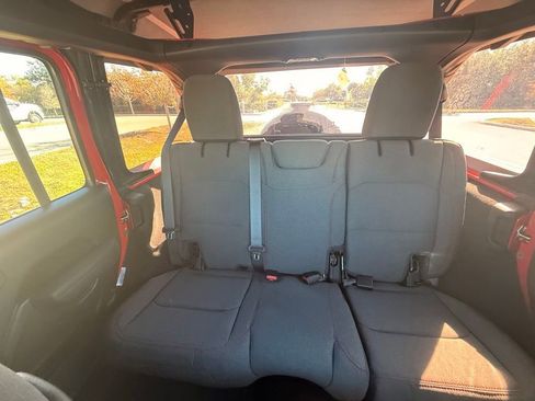 New 2026 Jeep Wrangler Unlimited Rubicon AWD/4WD image 25