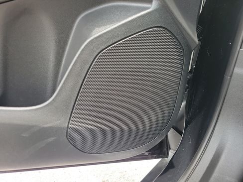 Certified 2024 Chevrolet Trax LT FWD image 18