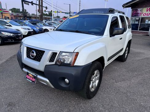 Used 2013 Nissan Xterra S w/ Value Package image 4