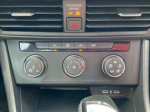 Used 2024 Volkswagen Jetta S FWD image 33