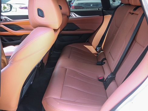 Used 2023 BMW i4 eDrive35 w/ Premium Package RWD image 18