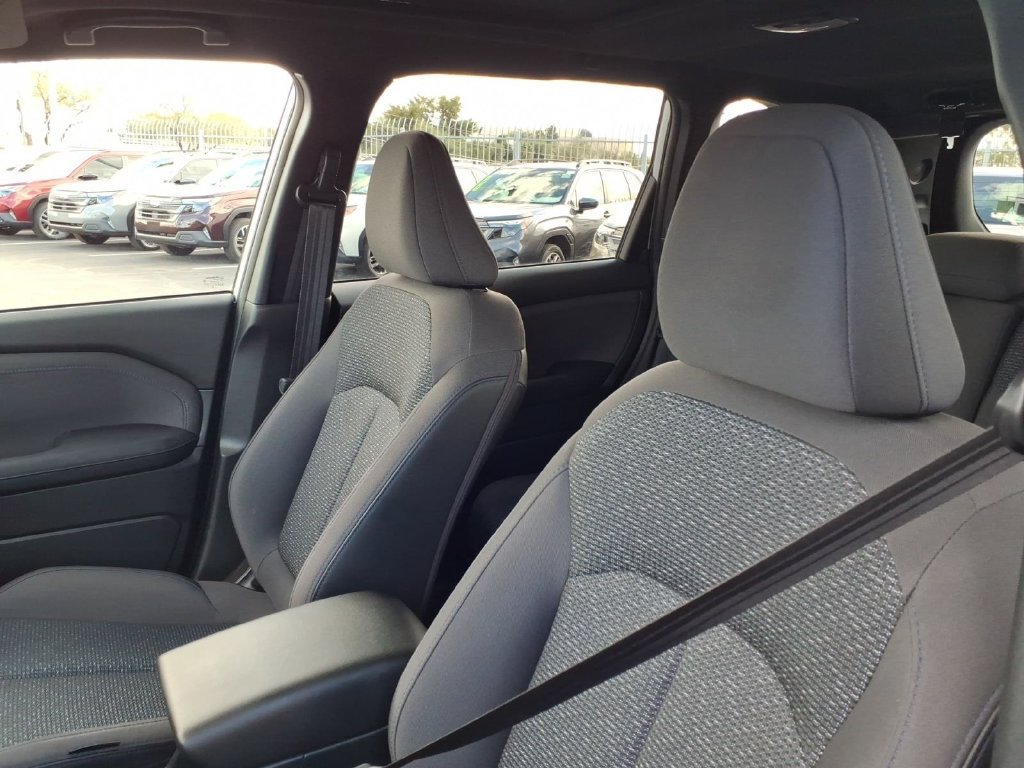 Certified 2025 Subaru Forester Premium AWD/4WD image 27