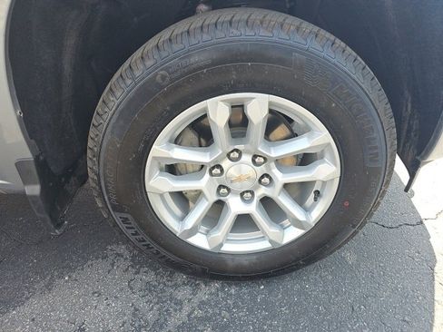 Used 2023 Chevrolet Silverado 1500 LT image 75