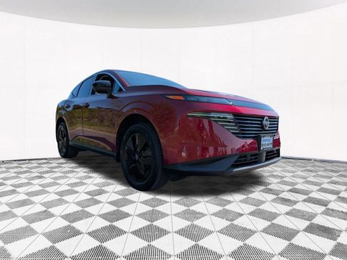 Used 2025 Nissan Murano SV AWD/4WD image 14