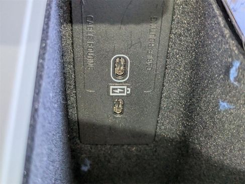 Certified 2023 Volvo XC60 B5 Plus w/ Protection Package Premier image 29