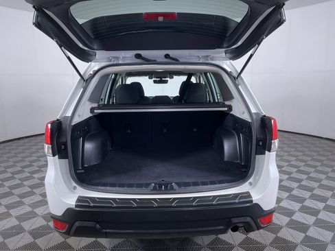 Used 2021 Subaru Forester Premium AWD/4WD image 24