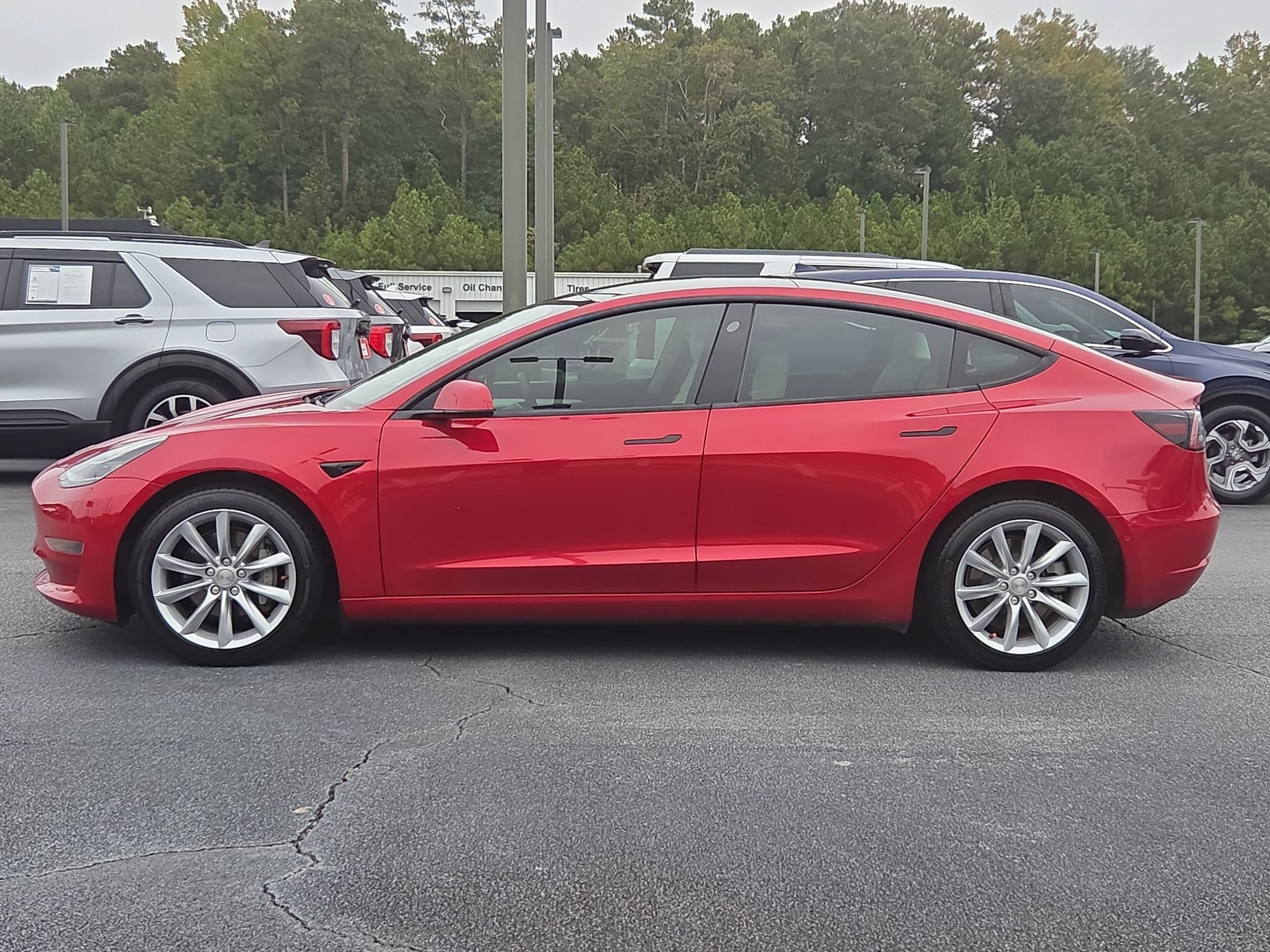 Used 2022 Tesla Model 3 Long Range AWD/4WD image 8