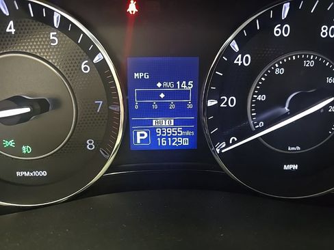 Used 2018 Nissan Armada Platinum w/ Cargo Package AWD/4WD image 7