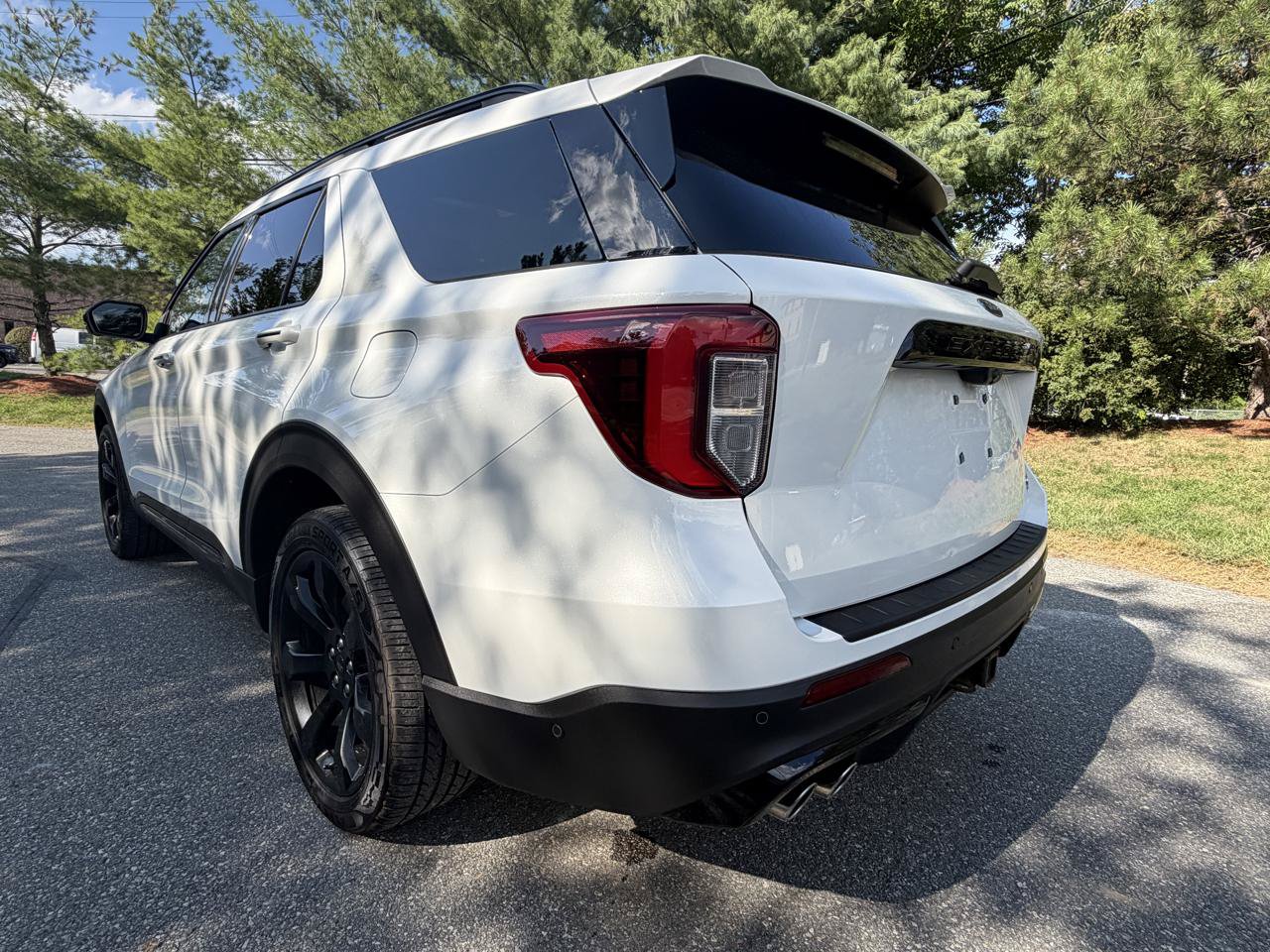 Used 2020 Ford Explorer ST w/ ST Street Pack AWD/4WD image 33