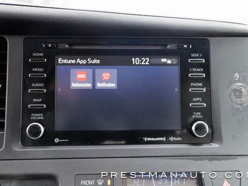 Used 2019 Toyota Sienna XLE w/ XLE Navigation Package image 26