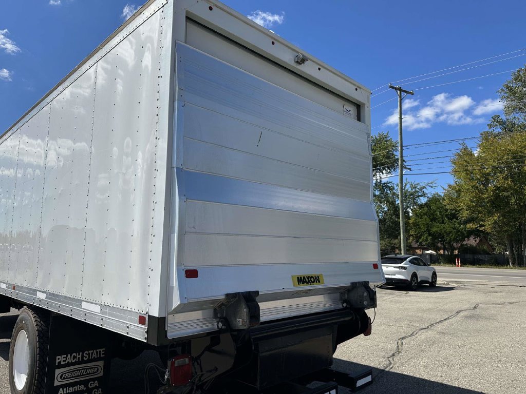 Used 2021 Ford F650 2WD Regular Cab Super Duty image 13