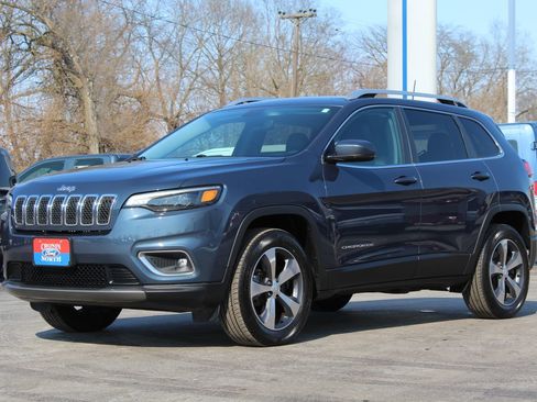Used 2019 Jeep Cherokee Limited image 3