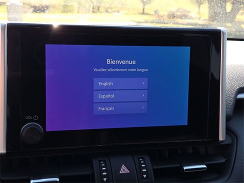 Used 2024 Toyota RAV4 XLE Premium image 21