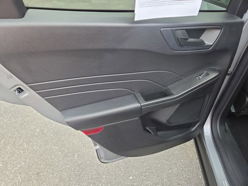 Used 2022 Ford Escape SE w/ Convenience Package image 21