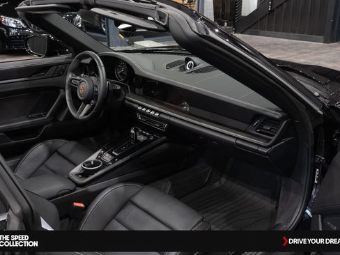 Used 2024 Porsche 911 Targa 4 GTS image 21