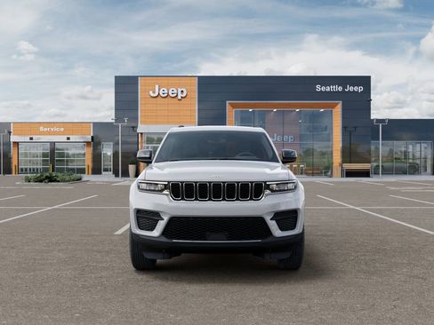 New 2026 Jeep Grand Cherokee Laredo X AWD/4WD image 6