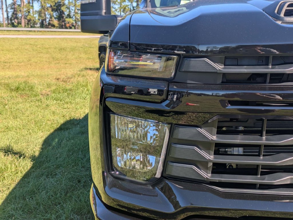 New 2026 Chevrolet Silverado 2500 Custom w/ Custom Value Package AWD/4WD image 12