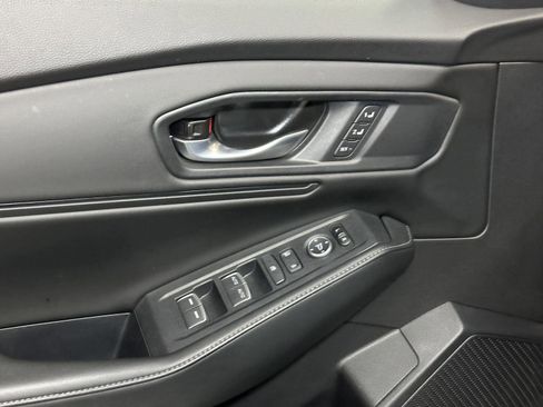 Used 2025 Honda Accord Sport image 21