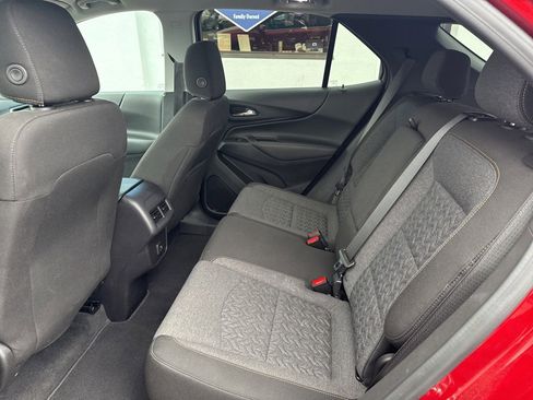 Used 2024 Chevrolet Equinox LT image 29