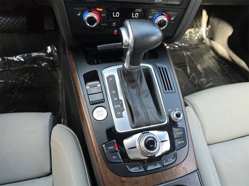 Used 2015 Audi A4 2.0T Premium Plus w/ Technology Package image 32